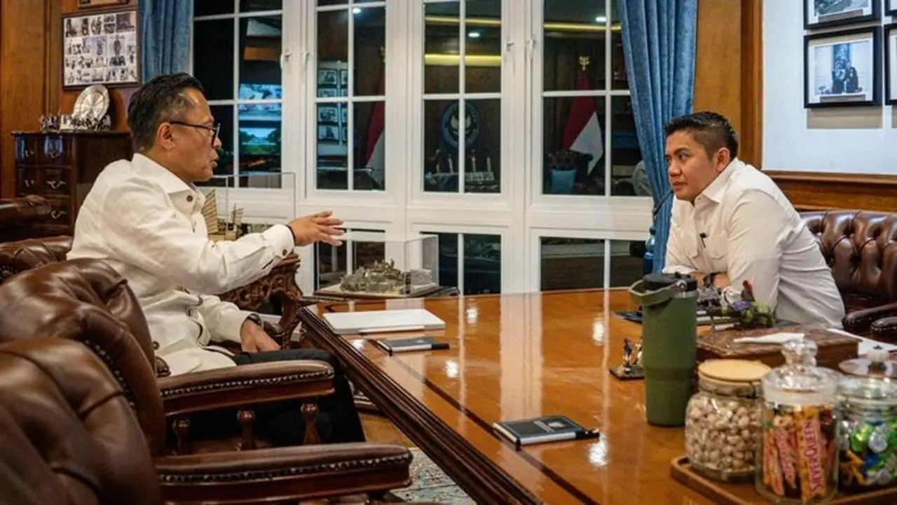 Seskab dan Kepala BP BUMN Matangkan Percepatan Pemulihan Pascabencana di Daerah Terdampak Seskab dan Kepala BP BUMN Matangkan Percepatan Pemulihan Pascabencana di Daerah Terdampak