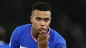 Frank Leboeuf: Kylian Mbappe Belum Selevel Zinedine Zidane dalam Pengaruh