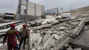 Bangunan Parkir Dua Lantai di Koja Jakarta Utara Ambruk, Polisi Selidiki Penyebabnya