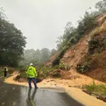 Tebing Longsor Tutup Jalan Lintas Tarutung-Tapanuli Tengah, Akses Terputus Total