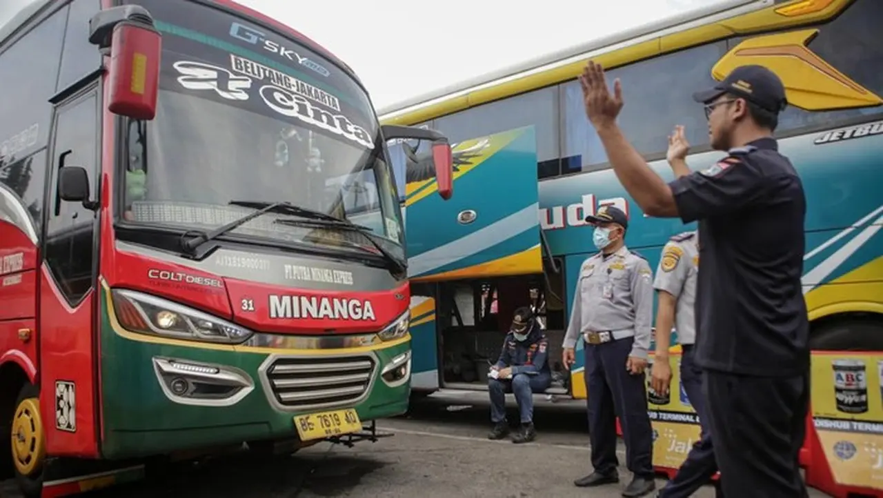 Dishub DKI Tes Kesehatan 368 Sopir Bus dan Ramp Check 1.126 Kendaraan Jelang Nataru