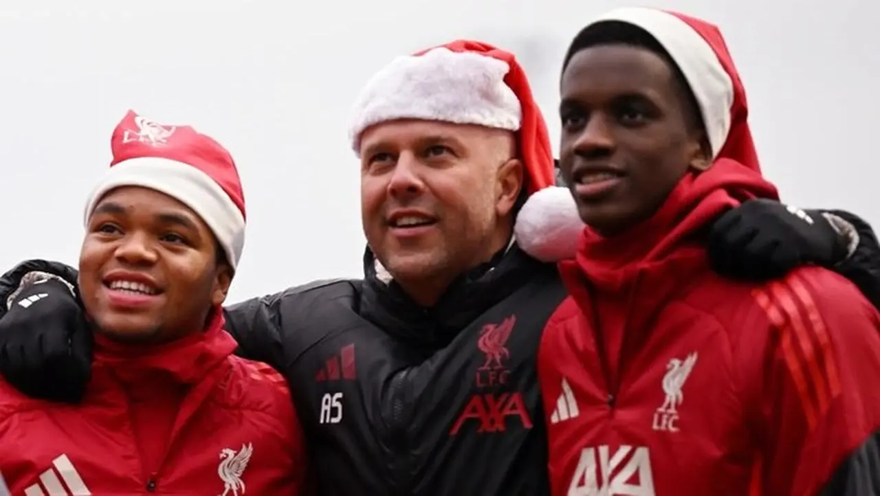 Arne Slot Ungkap Permintaan Natal: Kesembuhan Cepat Alexander Isak dari Cedera Parah