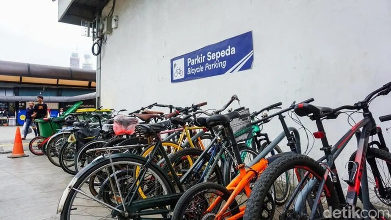 Maling Sepeda di Stasiun Tanah Abang Diringkus, Barang Curian Sempat Dijual Maling Sepeda di Stasiun Tanah Abang Diringkus, Barang Curian Sempat Dijual