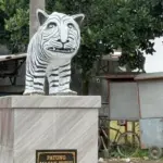 Patung Macan Putih Kediri Viral, Warganet Sebut Mirip Zebra dan Kuda Nil