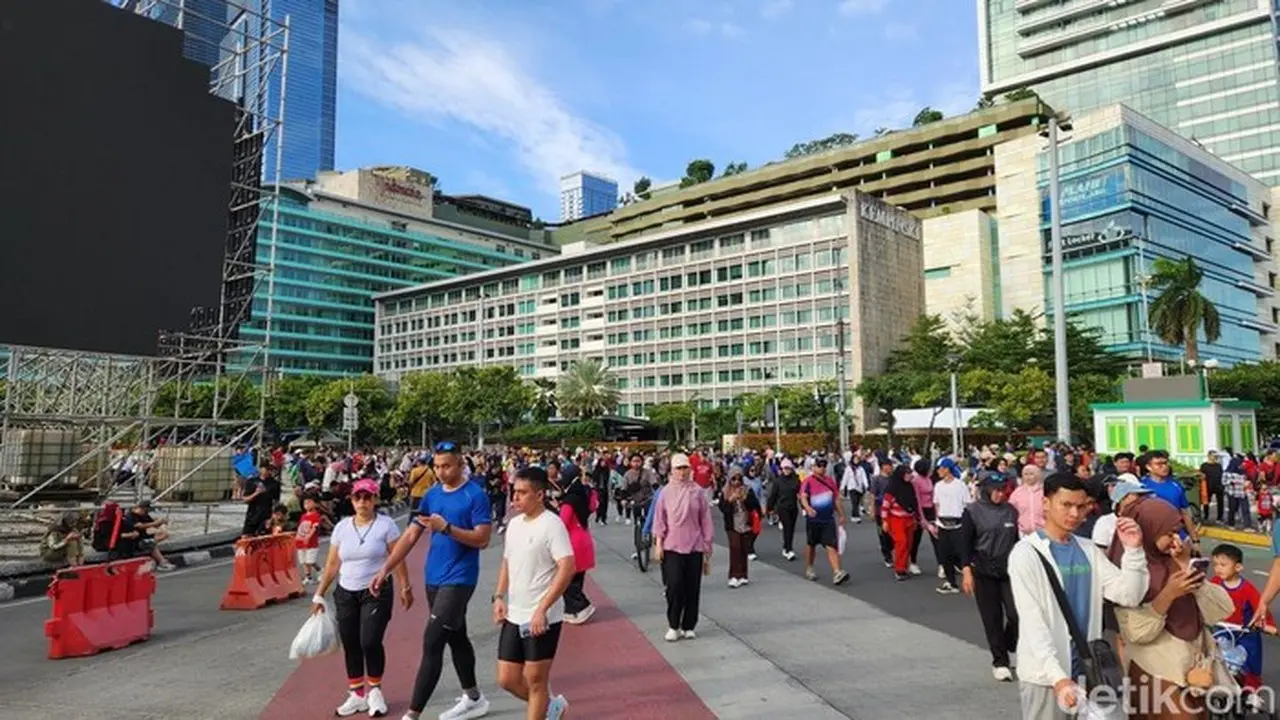 CFD Bundaran HI Terakhir 2025: Kesenian Tanjidor Meriahkan Pagi Warga Jakarta
