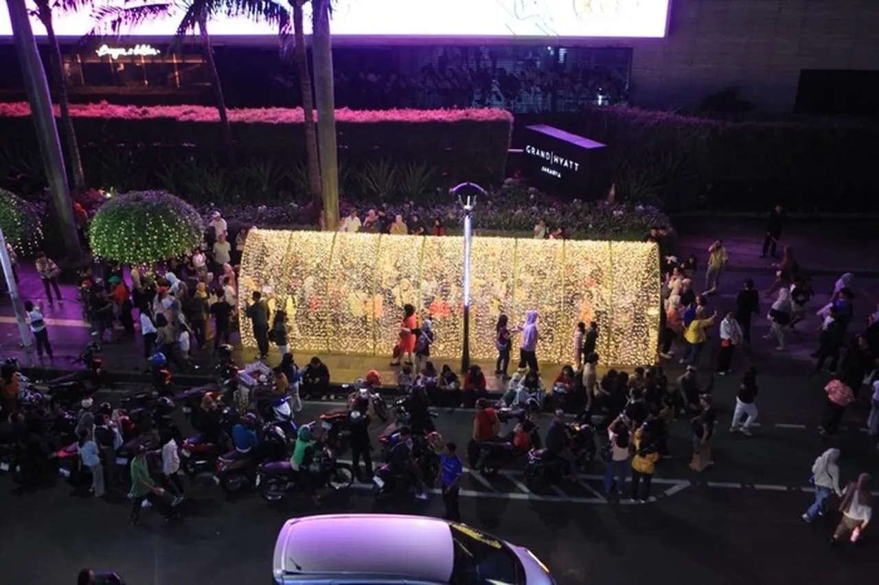 Libur Natal 2025: Warga Jakarta Pilih Destinasi Lokal, Kunjungan Naik di Ancol dan Ragunan