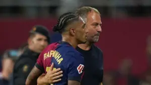 Hansi Flick Sebut FIFA Best XI 2025 ‘Lelucon’ Gara-gara Raphinha Tak Masuk