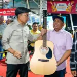 Kemenbud Serahkan Bantuan Alat Musik untuk Musisi Jalanan Bogor, Perkuat Ekosistem Seni Lokal