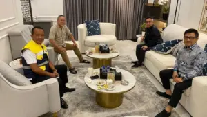 Momen Elite Partai Politik Berkumpul: Dasco, Zulhas, Cak Imin, dan Bahlil Bertemu Santai