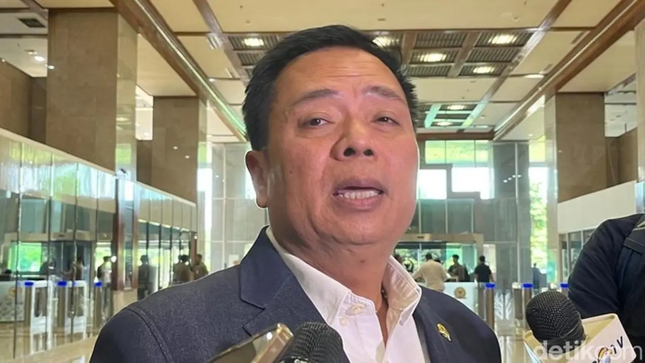 DPR Soroti Kelaikan Kapal Pinisi Pasca Insiden Tenggelam di Labuan Bajo