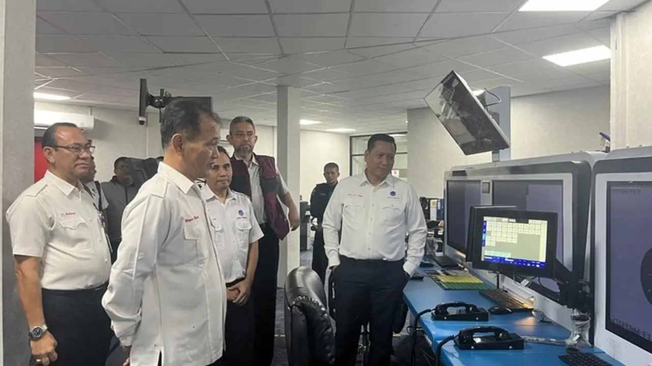 AirNav Buka Posko 24 Jam di Medan Antisipasi Lonjakan Trafik Penerbangan Nataru AirNav Buka Posko 24 Jam di Medan Antisipasi Lonjakan Trafik Penerbangan Nataru