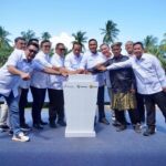 Kemenkop dan Pertamina Hadirkan Listrik Tenaga Surya untuk Koperasi Nelayan Pulau Sembur