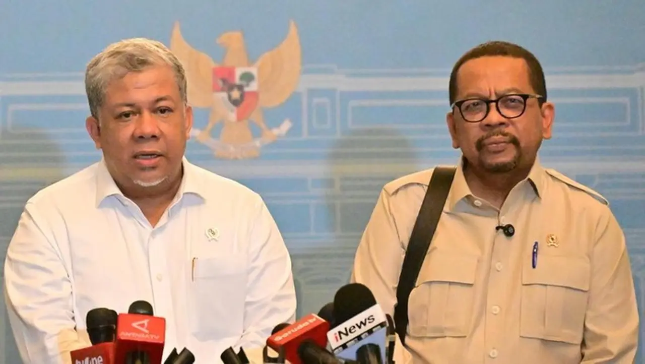 Fahri Hamzah Usulkan Lembaga Khusus Percepat Pembangunan Hunian Sosial Berbasis Sosial Fahri Hamzah Usulkan Lembaga Khusus Percepat Pembangunan Hunian Sosial Berbasis Sosial