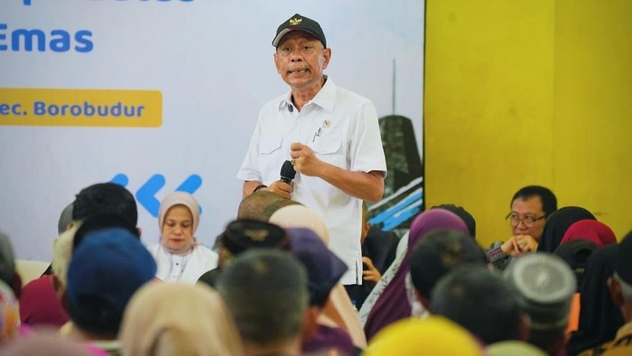 Wamensos Ajak Gotong Royong Bantu Korban Bencana, Tekankan Kemandirian Masyarakat Wamensos Ajak Gotong Royong Bantu Korban Bencana, Tekankan Kemandirian Masyarakat