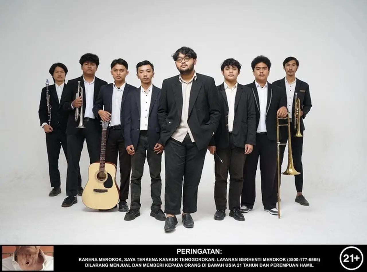 Bluemoon: Dari Iseng Cover Lagu Jazz Hingga Panggung Besar, Band Lokal Ini Terus Berkarya