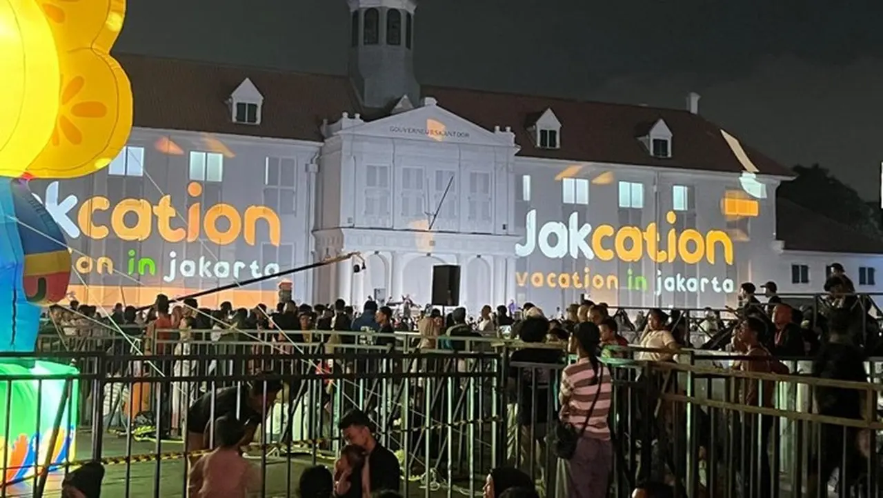 Malam Tahun Baru 2026 di Kota Tua Jakarta: Hiburan, Doa Lintas Agama, dan Semangat Peduli Korban Bencana