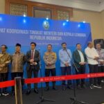 Kapolri Hadiri Rakor Menteri Bahas Pelaksanaan UU Nomor 2 Tahun 2002 tentang Polri