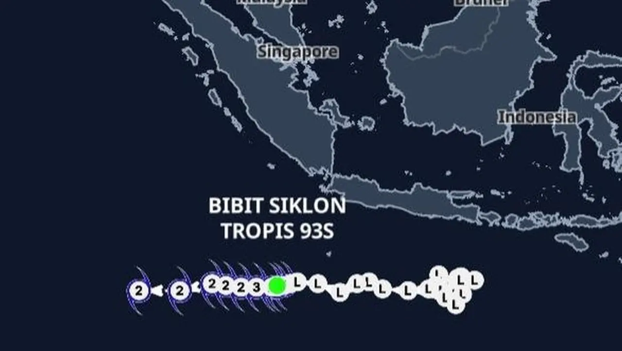 BMKG: Bibit Siklon 93S Menjauh, Namun Tetap Berpotensi Pengaruhi Cuaca Ekstrem RI