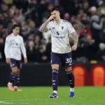 Roy Keane Senang MU Kalah dari Aston Villa, Soroti Kelemahan Fatal Tim Setan Merah Roy Keane Senang MU Kalah dari Aston Villa, Soroti Kelemahan Fatal Tim Setan Merah