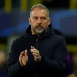 Hansi Flick Ungkap Kunci Pertahanan Kokoh Barcelona di Desember Ceria