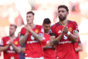 Ryan Giggs Bela Bruno Fernandes, Sebut Sang Gelandang Pemain Terbaik MU Saat Ini