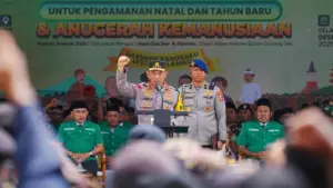 Kapolri Pimpin Apel Kebangsaan Banser, Perkuat Sinergi Pengamanan Nataru di Cirebon