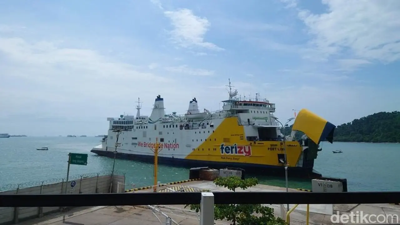Jelang Nataru, 32 Ribu Penumpang dan 7 Ribu Kendaraan Menyeberang ke Sumatera dari Banten