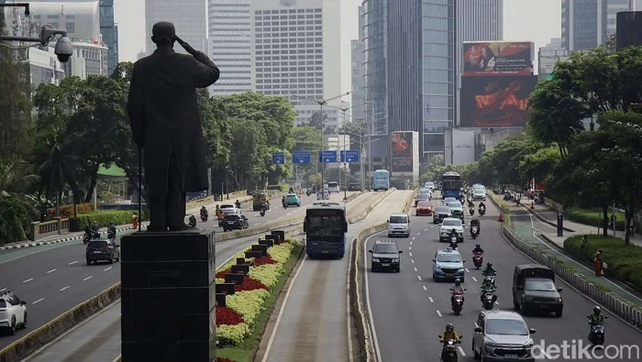 Aturan Ganjil Genap Jakarta Ditiadakan Selama Libur Natal 2025 dan Tahun Baru 2026 Aturan Ganjil Genap Jakarta Ditiadakan Selama Libur Natal 2025 dan Tahun Baru 2026