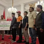 Gubernur DKI Lepas 27 Ton Bantuan Kemanusiaan untuk Korban Bencana Sumatra
