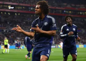 Manchester United Urungkan Niat Lepas Joshua Zirkzee di Bursa Transfer Januari 2026