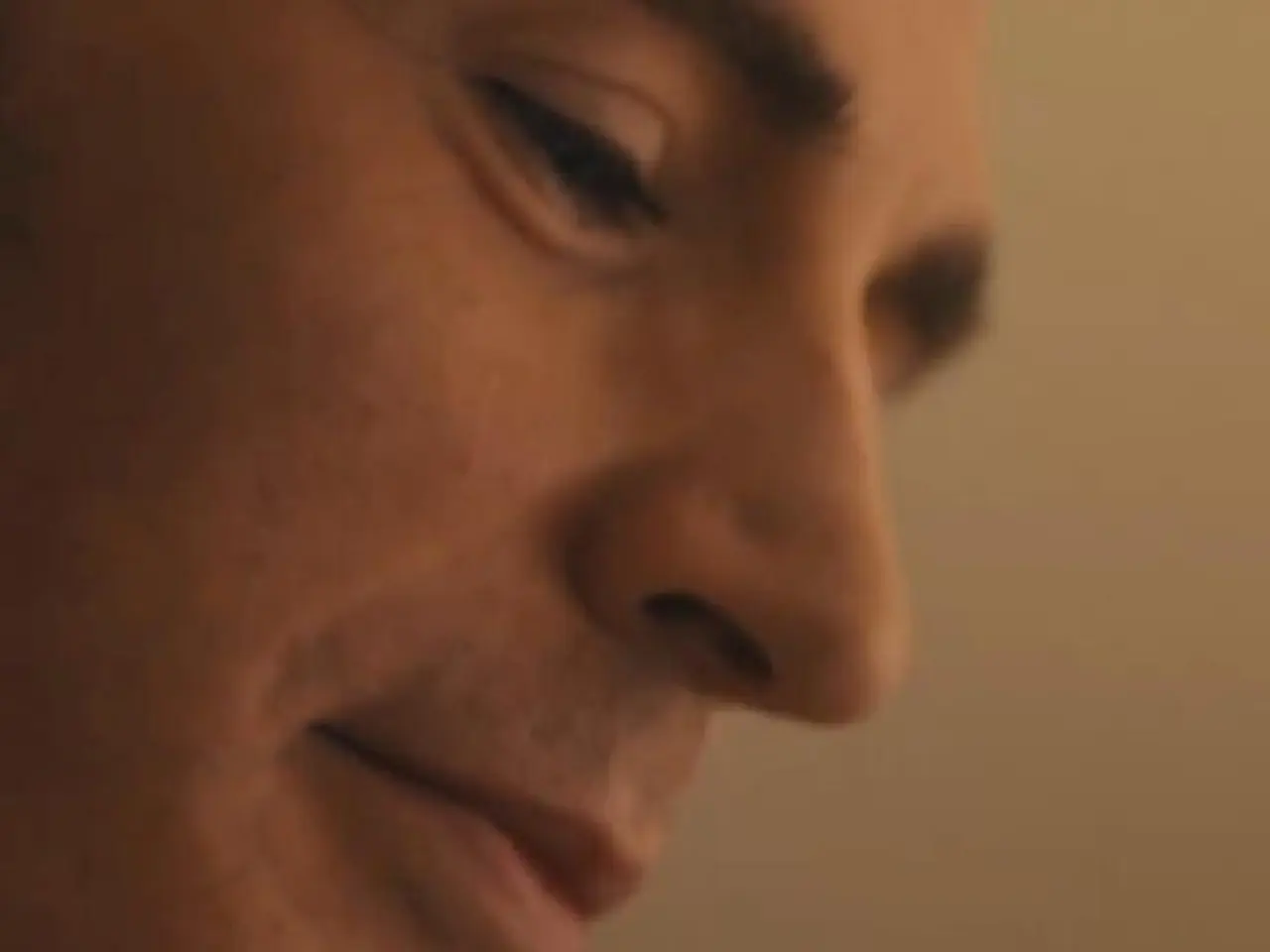 Steve Rogers Kembali Muncul di Teaser Avengers: Doomsday, Fans Bersorak Gembira Steve Rogers Kembali Muncul di Teaser Avengers: Doomsday, Fans Bersorak Gembira