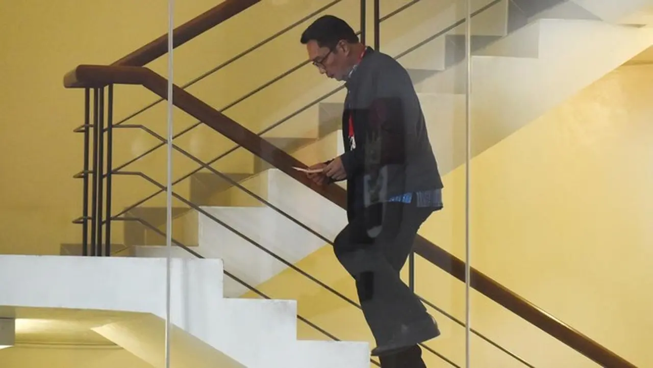 KPK Ungkap Aliran Dana Nonbujeter ke Ridwan Kamil, Atalia Praratya Terbuka Dipanggil KPK Ungkap Aliran Dana Nonbujeter ke Ridwan Kamil, Atalia Praratya Terbuka Dipanggil