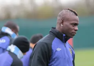 Mario Balotelli Dilirik Klub Uni Emirat Arab, Al Ittifaq Tawarkan Kontrak Hingga 2028