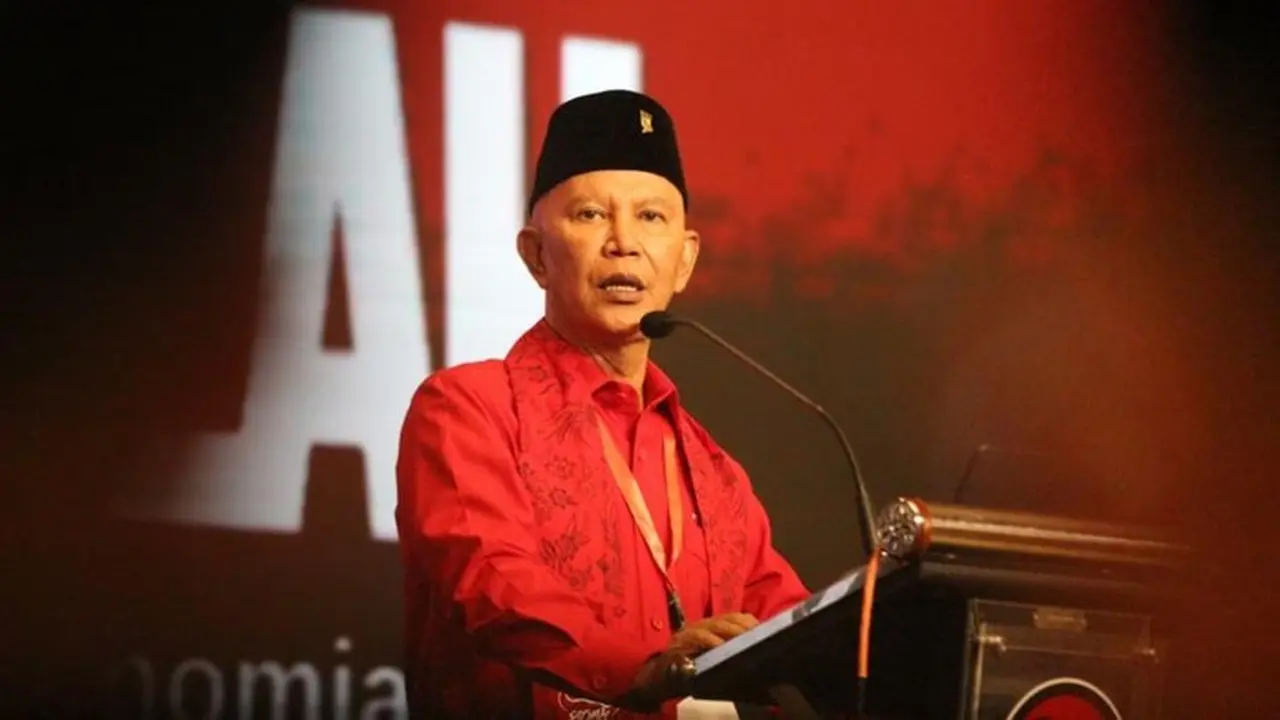 Said Abdullah Pimpin PDIP Jatim: Kader Wajib Gotong Royong dan Pahami Demografi Pemilih Muda Said Abdullah Pimpin PDIP Jatim: Kader Wajib Gotong Royong dan Pahami Demografi Pemilih Muda