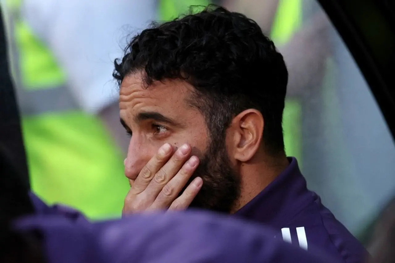 Ruben Amorim Dipecat MU Akibat Jengkel Taktik dan Formasinya Dipertanyakan Petinggi Klub Ruben Amorim Dipecat MU Akibat Jengkel Taktik dan Formasinya Dipertanyakan Petinggi Klub