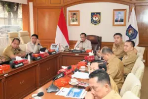 Mendagri Tito Karnavian Dorong Pemda Sumatera Percepat Pendataan Rumah Rusak Pascabencana
