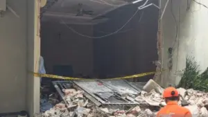 Ibu di Grogol Petamburan Terlempar Keluar Rumah Akibat Ledakan Tabung Gas 12 Kg