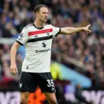 Jonny Evans Kembali ke Manchester United, Bantu Darren Fletcher sebagai Staf Manajer Interim