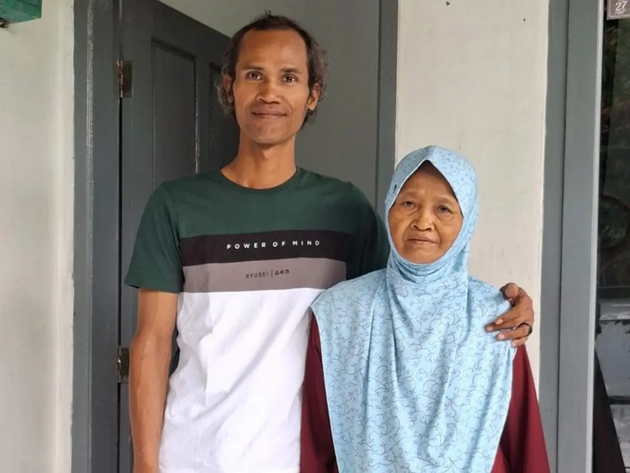 32 Tahun Terpisah, Zainuddin Akhirnya Bertemu Ibu di Cilacap Berkat Unggahan Media Sosial