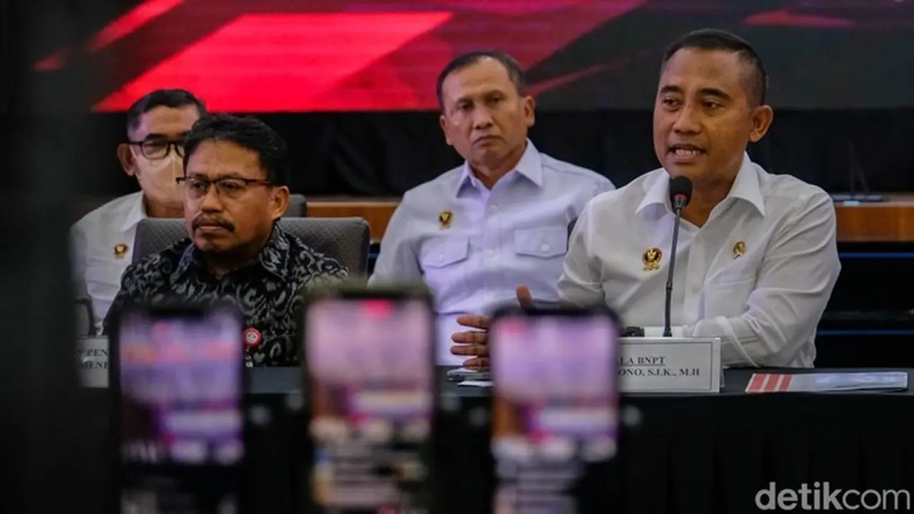 Densus 88 Ungkap Rencana 70 Anak di 19 Provinsi Ledakkan Kelas dan Bunuh Guru