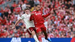 Arsenal vs Liverpool: Arne Slot Ingin Ukur Kekuatan The Reds di Emirates Stadium