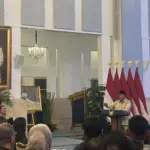 Pecahkan Rekor Dunia, Lifter Rizki Juniansyah Naik Pangkat Jadi Kapten di Istana