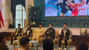 Prabowo Hadiri Pemberian Bonus Atlet SEA Games 2025 di Istana, Putra Didit Ikut Mendampingi