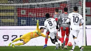 Cremonese Ditahan Imbang Cagliari 2-2, Emil Audero Kebobolan Dua Gol di Babak Kedua