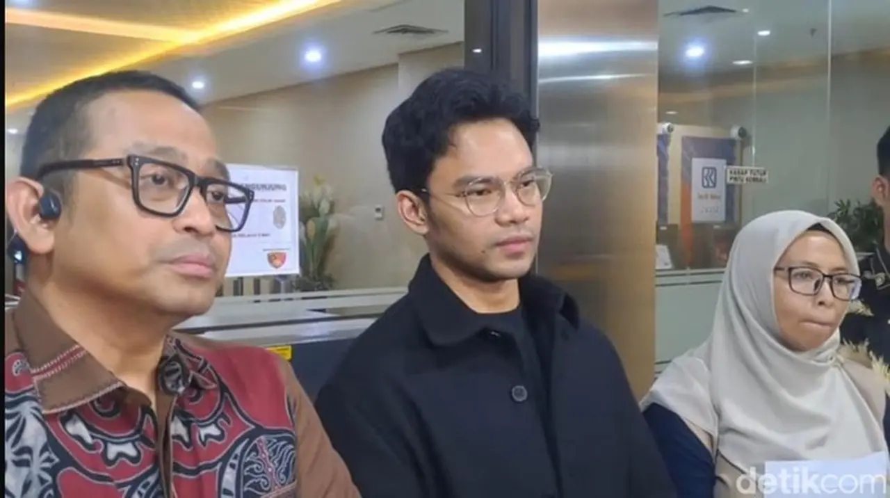 Insanul Fahmi Siap Bersujud dan Minta Maaf ke Wardatina Mawa Demi Perdamaian Keluarga