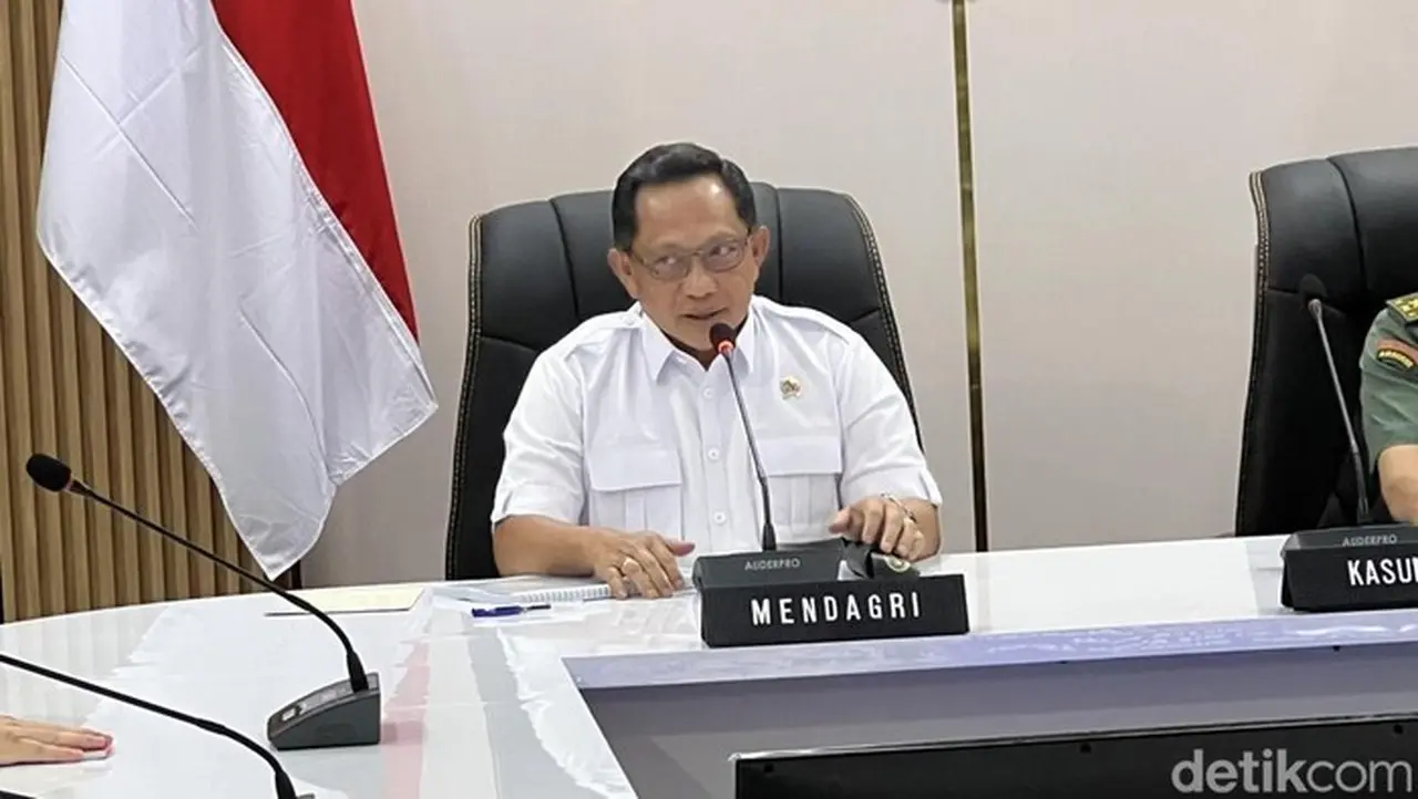 Tito Karnavian Pimpin Satgas Percepatan Rehabilitasi Bencana Sumatra, Petakan 52 Kabupaten/Kota Terdampak