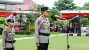 Kapolda Jateng Minta Anggota Ajak Keluarga di Upacara Kenaikan Pangkat, Tanam Pohon Jadi Syarat