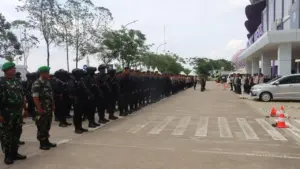 Ratusan Personel Gabungan Amankan Laga Persita Tangerang vs Borneo FC di Indomilk Arena