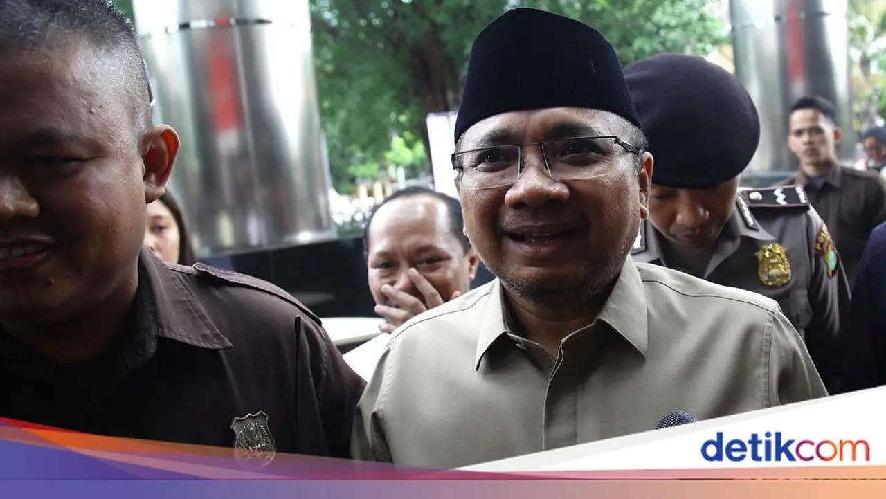 Eks Menag Yaqut Cholil Qoumas Jadi Tersangka KPK, Harta Rp 13,7 Miliar Terungkap Eks Menag Yaqut Cholil Qoumas Jadi Tersangka KPK, Harta Rp 13,7 Miliar Terungkap