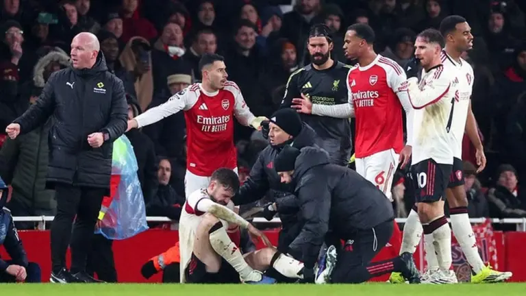 FA Takkan Beri Hukuman Tambahan untuk Gabriel Martinelli atas Insiden dengan Conor Bradley FA Takkan Beri Hukuman Tambahan untuk Gabriel Martinelli atas Insiden dengan Conor Bradley